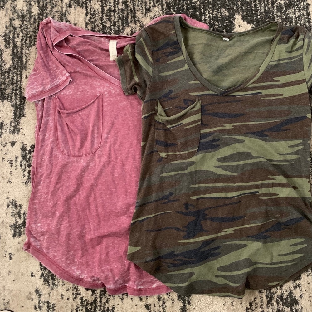 V-neck tops